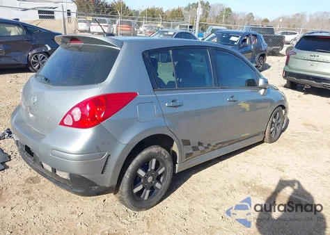 2010 Nissan Versa 1.8Sl z USA, uszkodzony, nr VIN 3N1BC1CP2AL418677